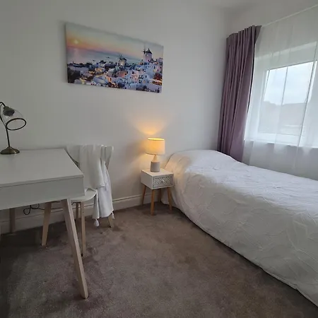 Quiet & Relaxing In Frankfield コーク